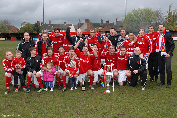 http://www.gresleyfc.com/images/matchphotos/6336/Gresley-FC-Midland-Football-Alliance-Champions-2012.jpg