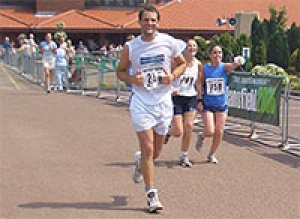 Gary Norton completes the half marathon